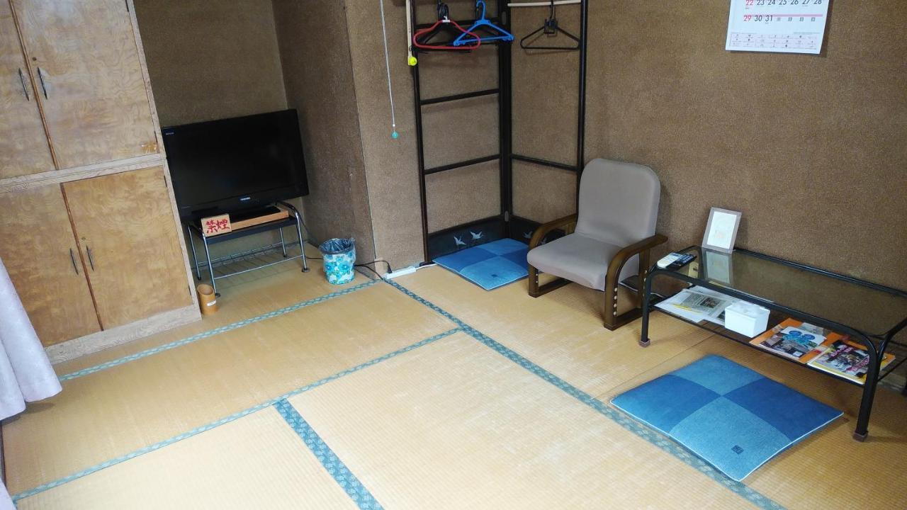 Walking Pilgrimage Hotel Tokiwa Ryokan Ozu  Esterno foto